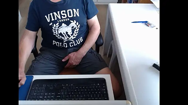 הופעת וובקאם של dutchpornking