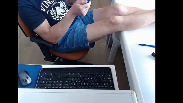 dutchpornking Adlı Modelin Web Kamerası Şovu