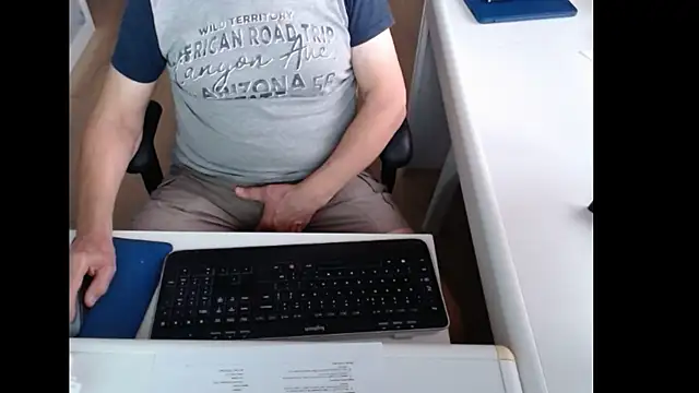 Show modela dutchpornking na web-kameri