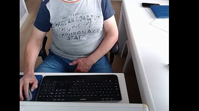 dutchpornking Adlı Modelin Web Kamerası Şovu
