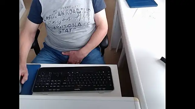 Show modela dutchpornking na web-kameri