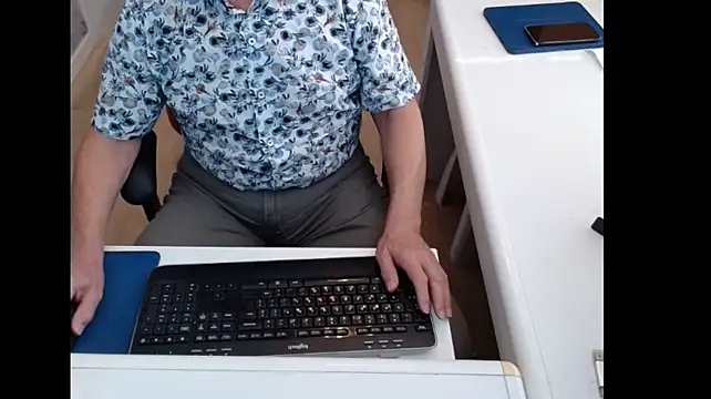 הופעת וובקאם של dutchpornking