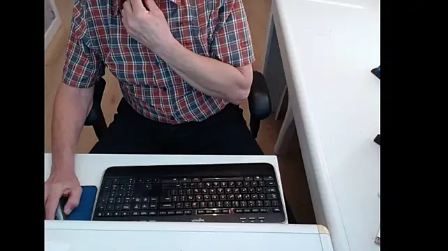 dutchpornking Show in webcam