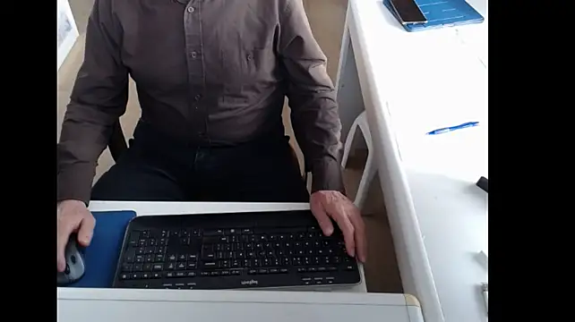 dutchpornking Show in webcam