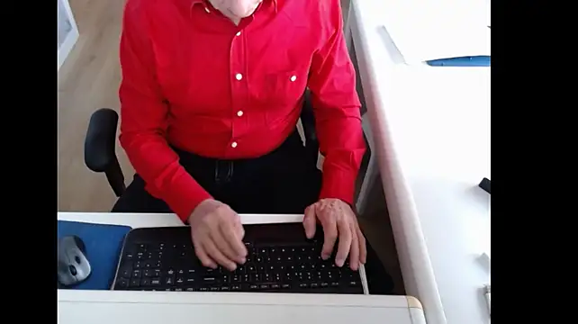 dutchpornking Show in webcam