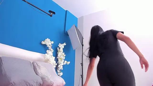 letty_straus Adlı Modelin Canlı XXX Sohbeti