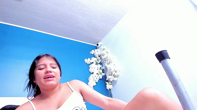 letty_straus XXX чат на живо