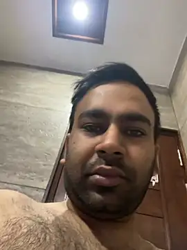 Show modela Mayank_jindal na web-kameri