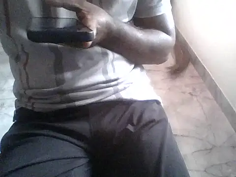 simple69695911 Show Webcam