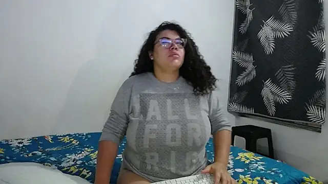 mabigomez00 Webcamshow