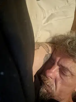 19JaSon83's Webcam Show