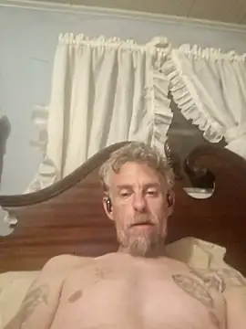 Pokazy przed kamerką – 19JaSon83