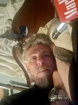 19JaSon83's Webcam Show