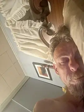 19JaSon83's Webcam Show
