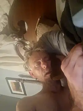 19JaSon83 Show in webcam