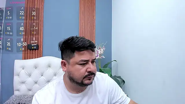 Show modela oso_dirty_ na web-kameri