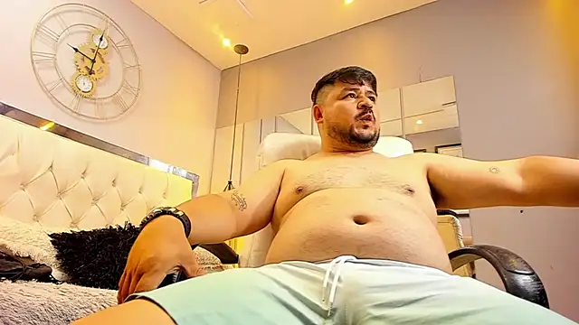Show de oso_dirty_ na webcam
