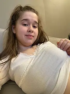 HornyGirlH's Webcam Show