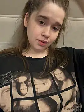 HornyGirlHのウェブカメラショー