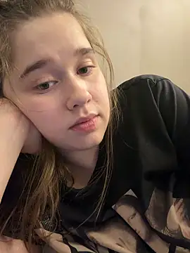 HornyGirlH's Webcam Show