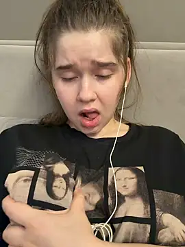 عرض كام HornyGirlH