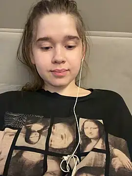 عرض كام HornyGirlH