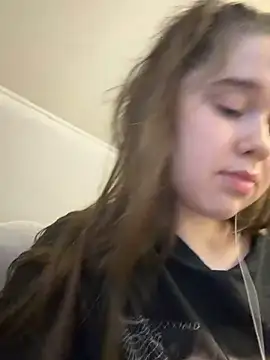 عرض كام HornyGirlH