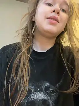 HornyGirlH Adlı Modelin Web Kamerası Şovu