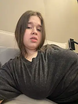 HornyGirlH's Webcam Show