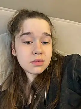 HornyGirlH's Webcam Show
