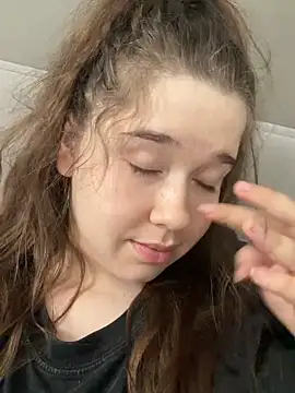 عرض كام HornyGirlH