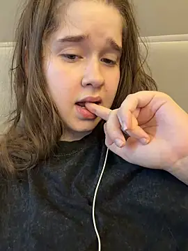 HornyGirlHn Webbikameraesitys