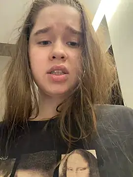 Вебкам-шоу HornyGirlH