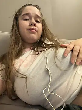 HornyGirlH Webcam-Show
