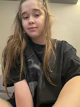 HornyGirlH's Webcam Show