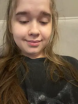 HornyGirlH's Webcam Show