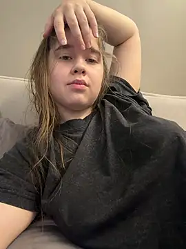 HornyGirlHn Webbikameraesitys