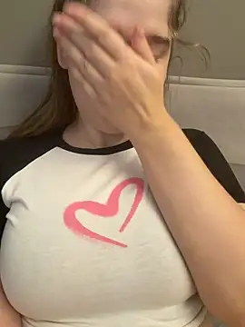 HornyGirlH's Webcam Show
