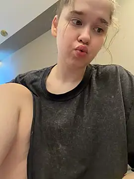 HornyGirlH Webcamshow