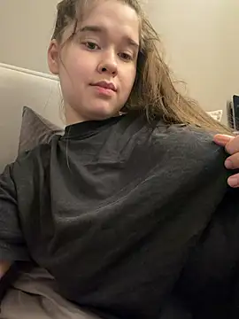 Вебкам-шоу HornyGirlH