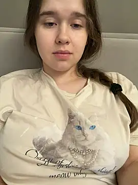 HornyGirlH's Live XXX Chat