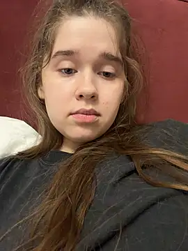 HornyGirlH Show Webcam
