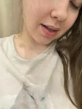HornyGirlH Webcam-Show