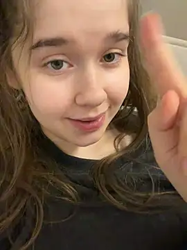 HornyGirlH's Webcam Show