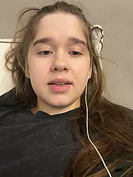 HornyGirlH's Live XXX Chat