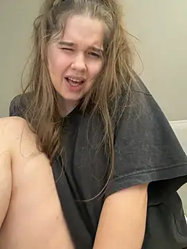 HornyGirlH Show Webcam