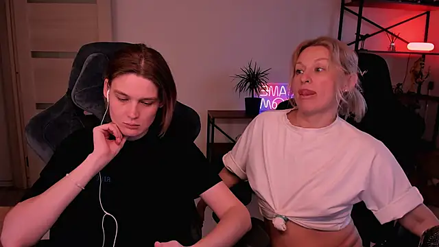 hotblonds: вебкам-шоу