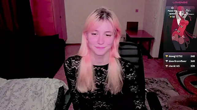 fleximona Adlı Modelin Canlı XXX Sohbeti
