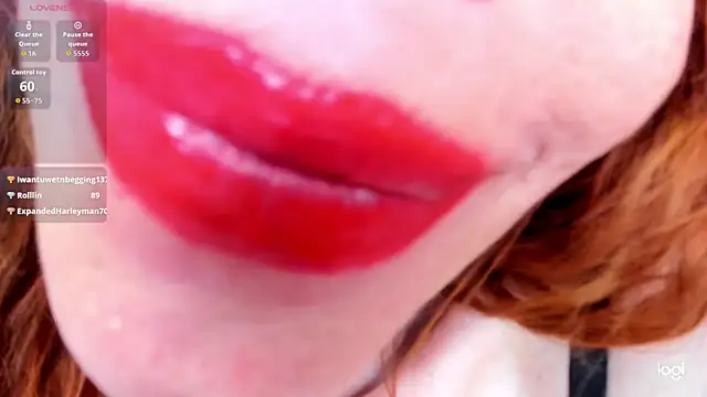 softlysoftlyasbeauty's Live XXX Chat