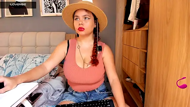 Czat XXX na żywo – Bloom_Noor